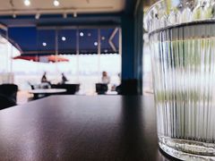 -游心咖啡(青山滨江店)