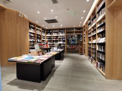 -覔书店(壹方城店)