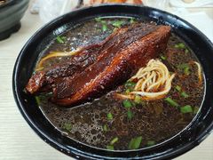 -小龙大肉面馆
