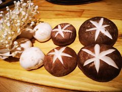 -秋木烤肉·韩国牛肉名家(高新旗舰店)