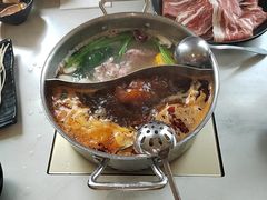 -呷哺呷哺 黄金牧场 (中发百旺店)