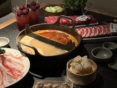 -三出山火锅(南京万象天地店)