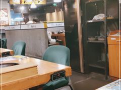 -肥肥虾庄·金牌油焖大虾(杨园滨江时代walk店)
