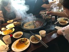 -重庆德庄火锅(体育中心店)
