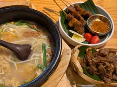 -勺子米线·云南传统小吃市集(四方街店)