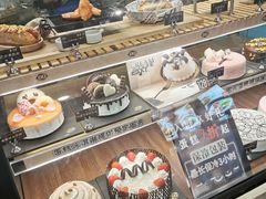 面包甜点陈列柜-DQ·蛋糕·冰淇淋(印象城店)