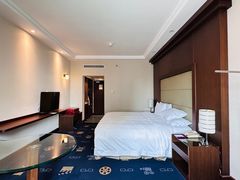 -上海银星皇冠假日酒店