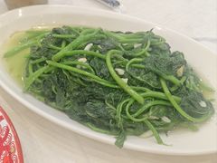 -江城燕子大排档(江汉路步行街店)