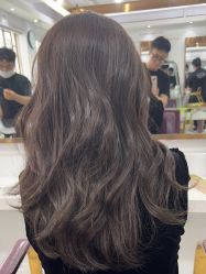 -镁连社·美联社