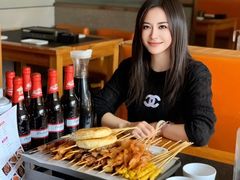 -卞二小串·鹤岗烧烤·坑烤(永定路店)