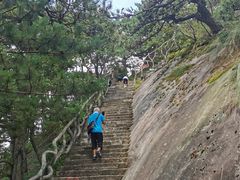 上南天门-罗田薄刀峰风景区