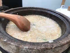 招牌石锅沸腾饭-绿茶餐厅(成都大悦城店)