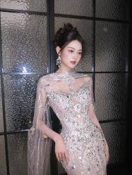 点击看大图 -Renee芮亦婚纱
