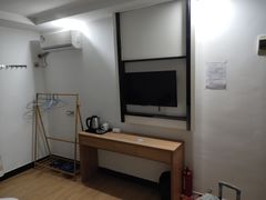 -鑫雅居公寓(广州南站地铁站店)