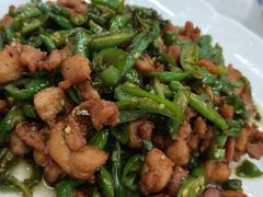 -倪氏兄弟尖椒鸡(云报华府店)