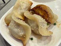 -小杨生煎(白玉兰广场店)