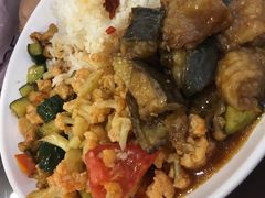 -聚德华天护国寺小吃(甜水园店)