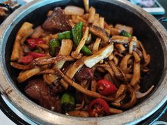 -柒园·三十年创意杭帮菜(龙湖滨江天街店)