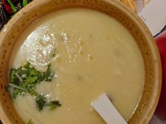 -闫府私房菜(恒隆店)