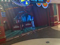 -瑞虹新天地月亮湾