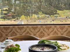 -鲁朗边巴次仁农家石锅