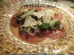 腌制生牛肉片配帕尔马芝士-牛排家(北京王府井澳门中心店)