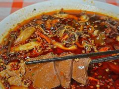-洪霞餐馆·川菜·鲜货现炒(两江春城店)