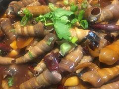尖叫钉螺-马路边上·小海鲜烧烤(八一路店)
