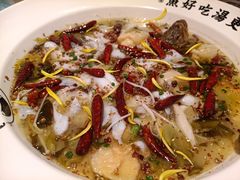 -江渔儿酸菜鱼(映月湖环宇城店)