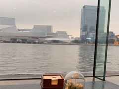 -白天鹅宾馆·流浮阁咖啡厅