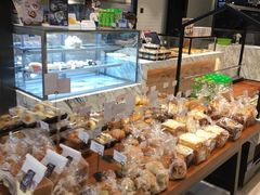 -莉莲蛋挞(大华悦沢书店)