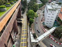 -香港大学