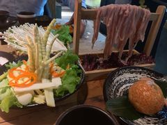 -湊湊火锅·茶憩(杭州湖滨银泰in77店)