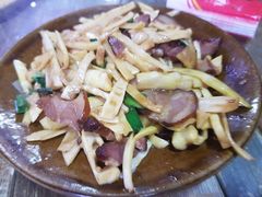 -苗湘食府(十年店)