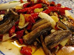 爆炒土鳝鱼-百年粉蒸牛肉