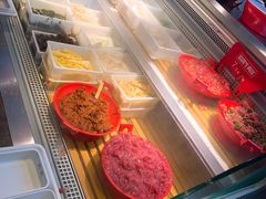 -成都你六姐·牛肉冒菜(上海环宇荟店)