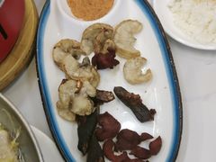 -一口猪海鲜浑锅·东北家常菜