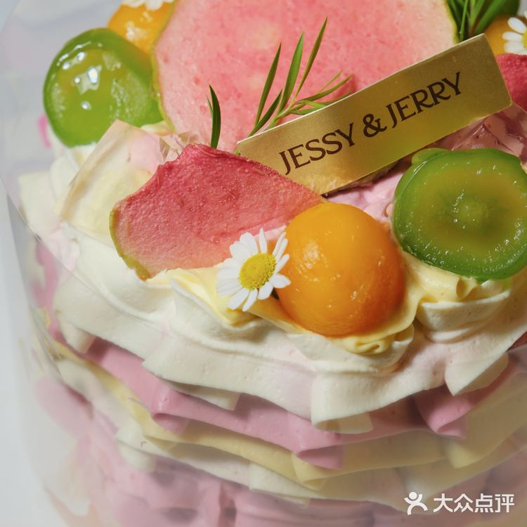 这家怎么做到每个蛋糕都那么美的🆘