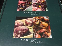 -八月美食小馆(银泰城总店)