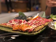 -山川小町·极番烧肉(新地假日广场店)