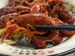 -小鳌陪你小排档·四季小龙虾·田鸡·宵夜(中央第五街店)