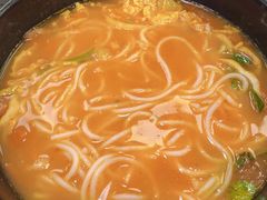 -花馬肆.云南过桥米线(汉神购物广场现场熬汤店)