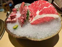 -余欢领鲜火锅(新街口店)