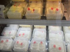 -红宝石·鲜奶小方·海派西点房(长阳店)