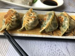 -东豪园林海鲜酒家(南港路辅路店)