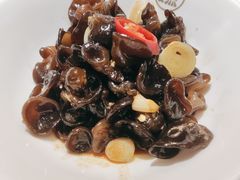 -江渔儿酸菜鱼(映月湖环宇城店)