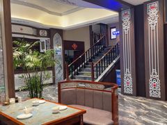 -哈啾嗨·新概念蒙餐(红星新城店)