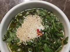 -佬土鹅肠火锅(解放路店)