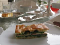 -潮一不贰·法式甜品·生日蛋糕·西式简餐(外滩店)