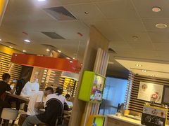 -麦当劳(海岸城店)